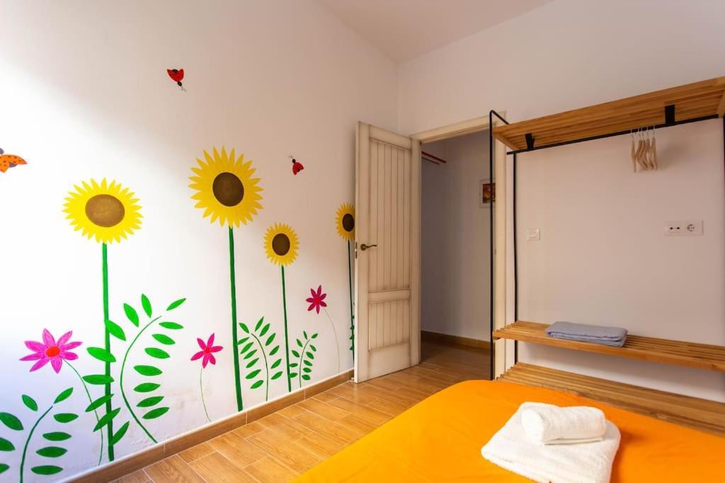Large Tracatra Appartement Séville